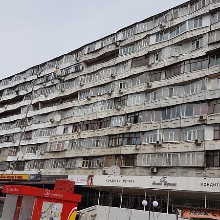 Flat In Central Bischkek Exterior foto