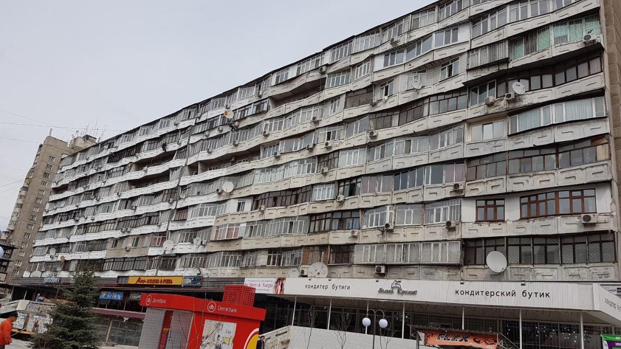 Flat In Central Bischkek Exterior foto